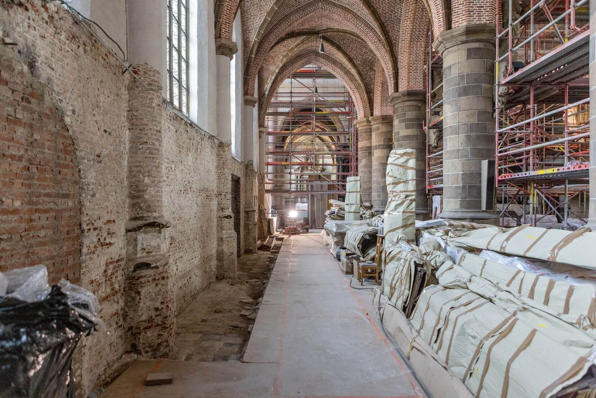 Sint-Amandskerk Geel afschermingswerken